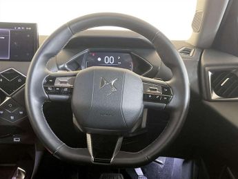 DS AUTOMOBILES DS 3 1.2 PureTech Rivoli SUV 5dr Petrol EAT8 Euro 6 (s/s) (130 ps)
