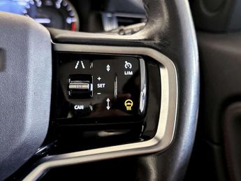 Land Rover Discovery Sport 2.0 D200 MHEV Urban Edition SUV 5dr Diesel Auto 4WD Euro 6 (s/s)
