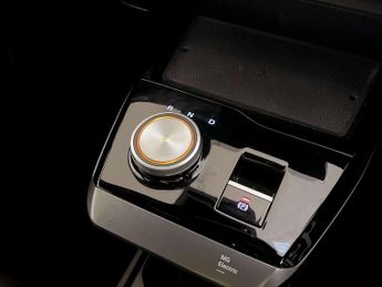 MG MG4 64kWh Trophy Long Range Hatchback 5dr Electric Auto (203 ps)