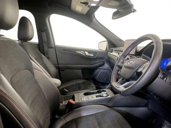 Ford Kuga 2.5 EcoBoost Duratec 14.4kWh ST-Line First Edition SUV 5dr Petro