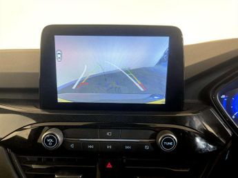 Ford Kuga 2.5 EcoBoost Duratec 14.4kWh ST-Line First Edition SUV 5dr Petro