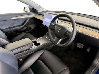 Tesla Model 3 Standard Range Plus Saloon 4dr Electric Auto RWD (241 bhp)