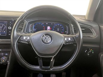 Volkswagen T-Roc 1.5 TSI GPF EVO SEL SUV 5dr Petrol Manual Euro 6 (s/s) (150 ps)