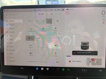 Tesla Model 3 Standard Range Plus Auto RWD 4dr