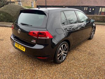Volkswagen Golf 1.4 TSI BlueMotion Tech ACT R-Line Edition Hatchback 5dr Petrol 