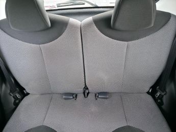 Toyota AYGO 1.0 VVT-i Move MultiMode Euro 5 5dr