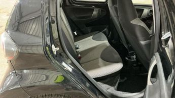 Toyota AYGO 1.0 VVT-i Move MultiMode Euro 5 5dr