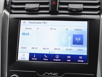 Ford Mondeo 2.0 TiVCT Titanium Edition CVT Euro 6 (s/s) 5dr