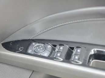 Ford Mondeo 2.0 TiVCT Titanium Edition CVT Euro 6 (s/s) 5dr