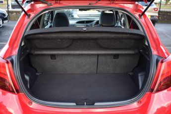 Toyota Yaris 1.5 VVT-h Excel E-CVT Euro 6 (s/s) 5dr (15in Alloy)
