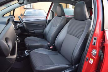 Toyota Yaris 1.5 VVT-h Excel E-CVT Euro 6 (s/s) 5dr (15in Alloy)