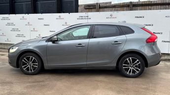 Volvo V40 1.5 T2 Momentum Edition Auto Euro 6 (s/s) 5dr