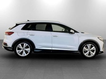 Audi Q4 e-tron 40 S line SUV 5dr Electric Auto 82kWh (204 ps)