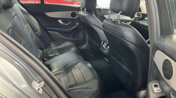 MERCEDES-BENZ C-CLASS 2.0 C220d Sport Saloon 4dr Diesel G-Tronic+ Euro 6 (s/s) (194 ps