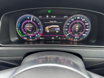 VOLKSWAGEN GOLF 1.4 TSI 8.7kWh GTE Advance Hatchback 5dr Petrol Plug-in Hybrid D