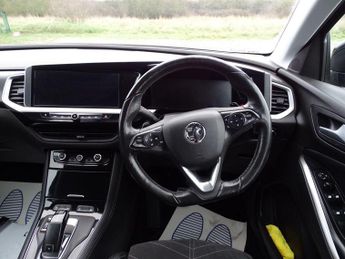 Vauxhall Grandland 1.5 Turbo D Ultimate Auto Euro 6 (s/s) 5dr