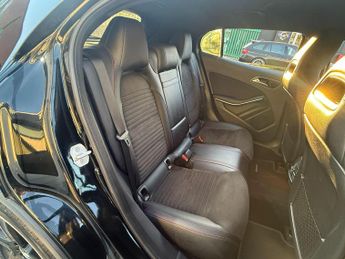 Mercedes-Benz GLA 2.1 GLA220d AMG Line (Premium) 7G-DCT 4MATIC Euro 6 (s/s) 5dr