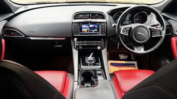 Jaguar F-PACE 2.0 D180 R-Sport Auto AWD Euro 6 (s/s) 5dr
