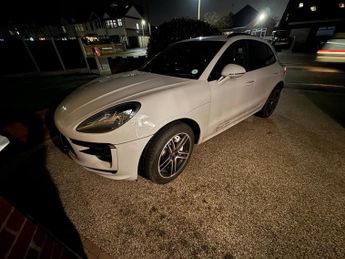 Porsche Macan 2.9T V6 Turbo PDK 4WD Euro 6 (s/s) 5dr