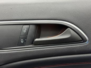 Mercedes-Benz A Class 2.0 A250 BlueEfficiency Engineered by AMG 7G-DCT Euro 6 (s/s) 5d