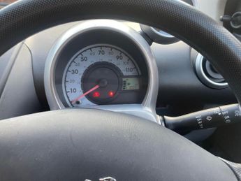 Peugeot 107 1.0 12V Urban Move Euro 4 3dr