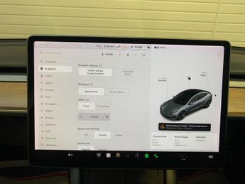 Tesla Model 3 Standard Range Plus Auto RWD 4dr