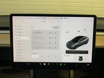 Tesla Model 3 Standard Range Plus Auto RWD 4dr