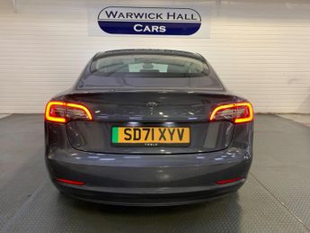 Tesla Model 3 Standard Range Plus Auto RWD 4dr