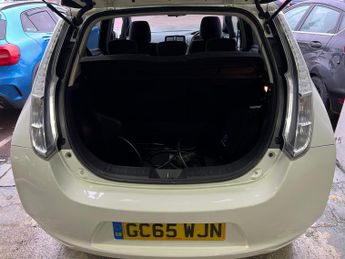 Nissan Leaf 24kWh Acenta Auto 5dr