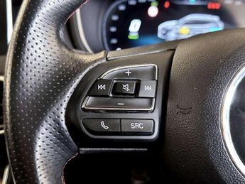 MG MG HS 1.5 T-GDI 16.6kWh Exclusive SUV 5dr Petrol Plug-in Hybrid Auto E