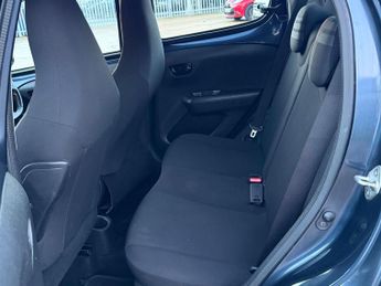 Peugeot 108 1.0 Active 2 Tronic Euro 6 5dr