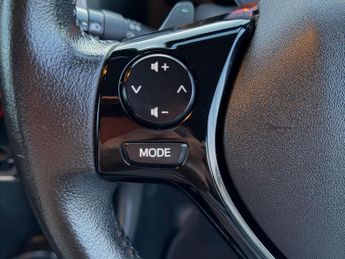 Peugeot 108 1.0 Active 2 Tronic Euro 6 5dr