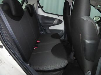 Toyota AYGO 1.0 VVT-i + Euro 4 5dr