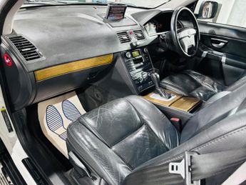 Volvo XC90 2.4 D5 SE Geartronic AWD 5dr