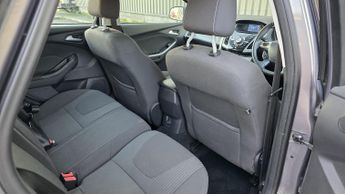 Ford Focus 1.6 TDCi Titanium Euro 5 (s/s) 5dr