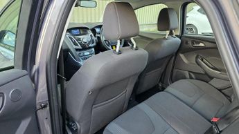 Ford Focus 1.6 TDCi Titanium Euro 5 (s/s) 5dr