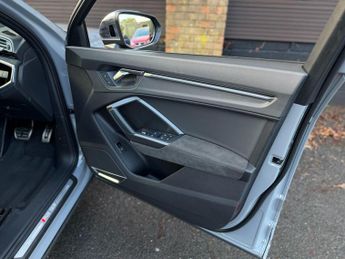 Audi RS Q3 2.5 TFSI Sportback S Tronic quattro Euro 6 (s/s) 5dr