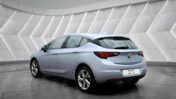 Vauxhall Astra 1.4i Turbo SRi Nav Auto Euro 6 (s/s) 5dr