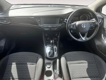Vauxhall Astra 1.4i Turbo SRi Nav Auto Euro 6 (s/s) 5dr