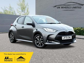 Toyota Yaris 1.5 VVT-h Design E-CVT Euro 6 (s/s) 5dr