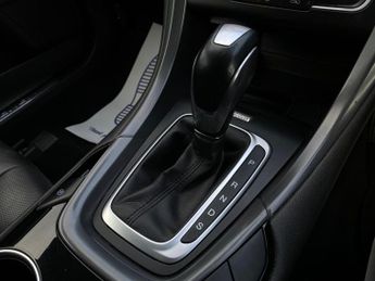 Ford Mondeo 2.0 TDCi Titanium Powershift Euro 6 (s/s) 5dr