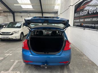 Kia Ceed 1.4 Strike Euro 4 5dr