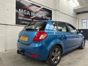 Kia Ceed 1.4 Strike Euro 4 5dr