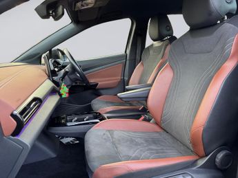 Volkswagen ID.4 Pure 52kWh Life Auto 5dr