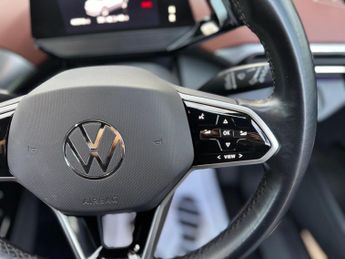 Volkswagen ID.4 Pure 52kWh Life Auto 5dr