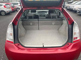 Toyota Prius 1.8 VVT-h T4 CVT Euro 5 (s/s) 5dr