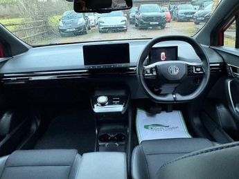 MG MG4 64kWh Trophy Long Range Auto 5dr