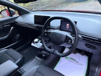 MG MG4 64kWh Trophy Long Range Auto 5dr