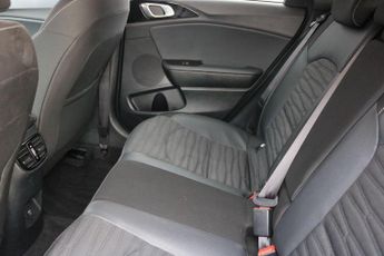 Kia Ceed 1.5 T-GDi GT-Line DCT Euro 6 (s/s) 5dr