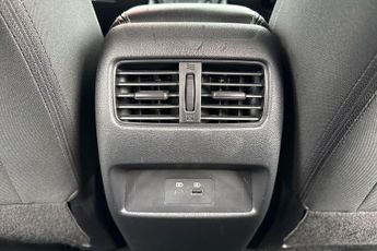 Nissan Qashqai 1.5 e-POWER (190ps) N-Connecta [Glass Roof]